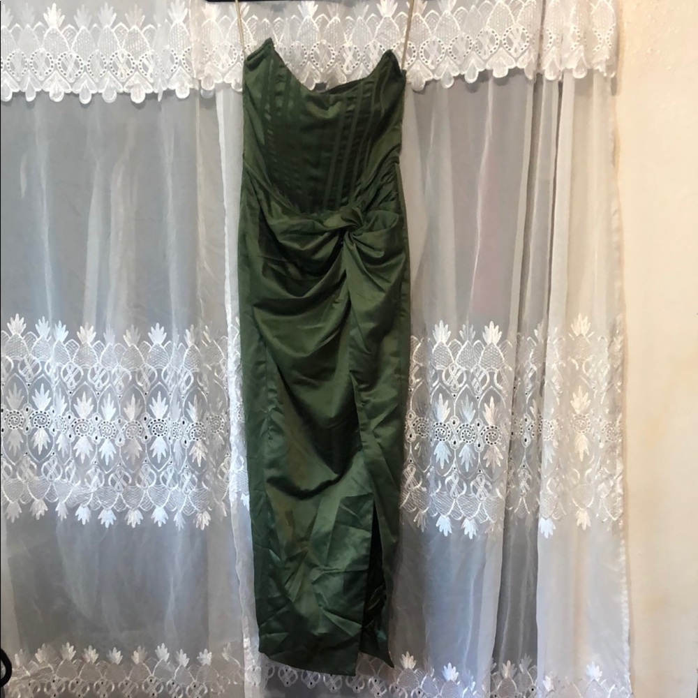 Prettylittlething Elegant Green Strapless Dress